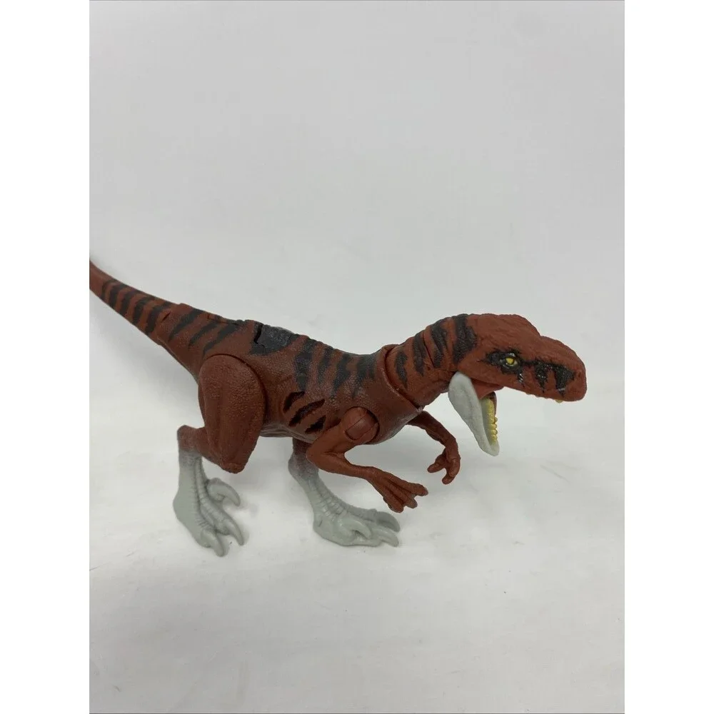 Lot Of 2 Mattel Jurassic World 2017 Battle Damage Velociraptor Blue & 2021 Red